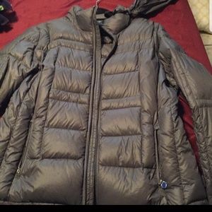 Calvin Klein Puff Jacket packable lightweight.